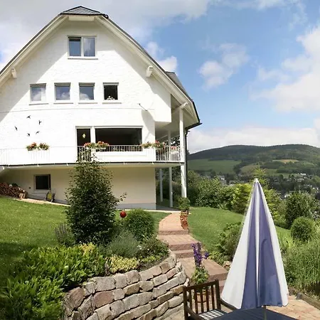 Muehlenberg * Willingen (Upland)