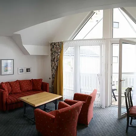 Muehlenberg Apartment