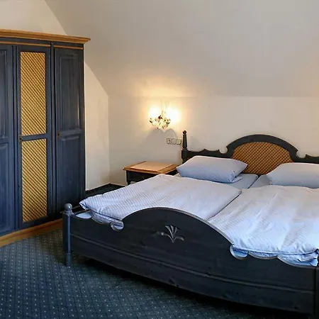 Muehlenberg Apartment